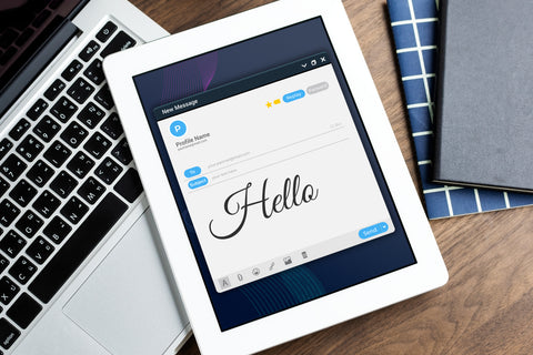 Salutări prin e-mail: Cum să începeți un e-mail cu salutări
